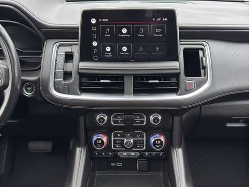 Certified 2022 GMC Yukon XL AT4 w/ AT4 Premium Package AWD/4WD image 18