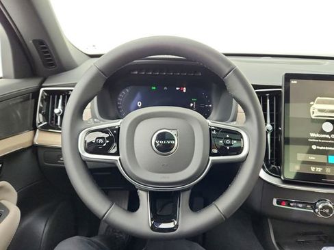 New 2026 Volvo XC90 T8 Plus image 33