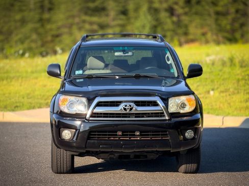 Used 2007 Toyota 4Runner Sport AWD/4WD image 4