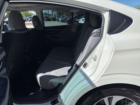 Used 2025 Subaru Legacy Premium AWD/4WD image 5