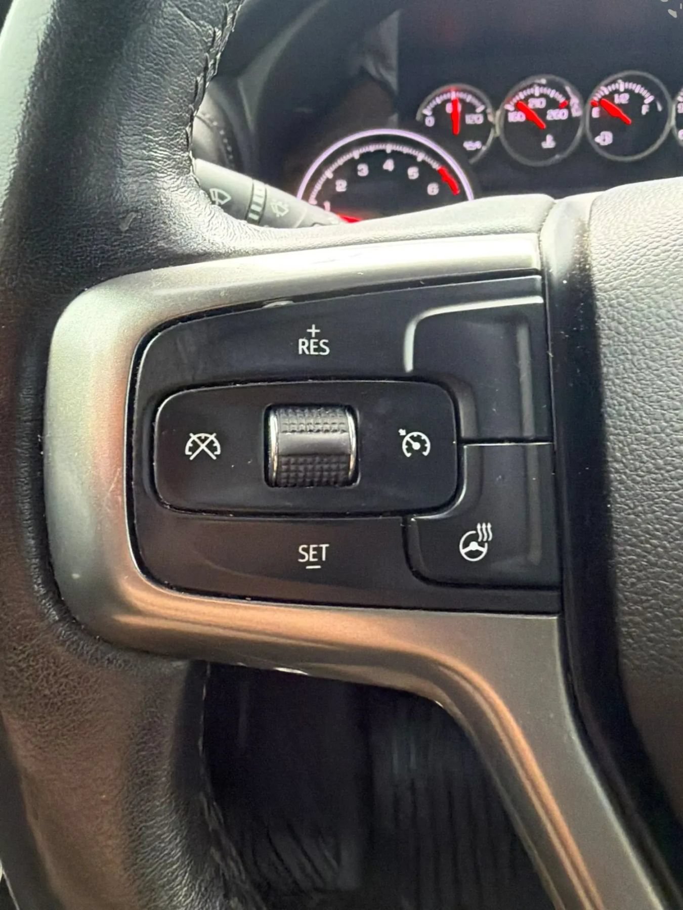 Used 2020 Chevrolet Silverado 1500 LT Trail Boss AWD/4WD image 18