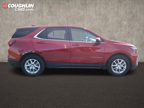 Used 2024 Chevrolet Equinox LT image 6