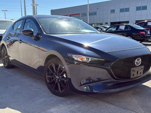 Used 2025 MAZDA MAZDA3 s Sport image 2