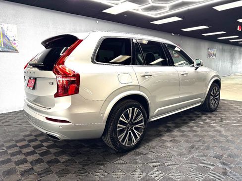 Used 2020 Volvo XC90 T5 Momentum w/ Protection Package Premier image 13