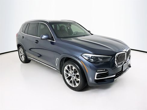 Used 2019 BMW X5 xDrive40i w/ Convenience Package image 1