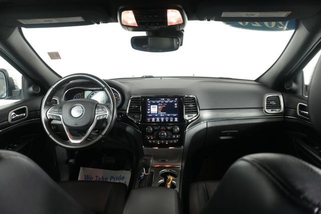 Used 2020 Jeep Grand Cherokee Limited AWD/4WD image 30