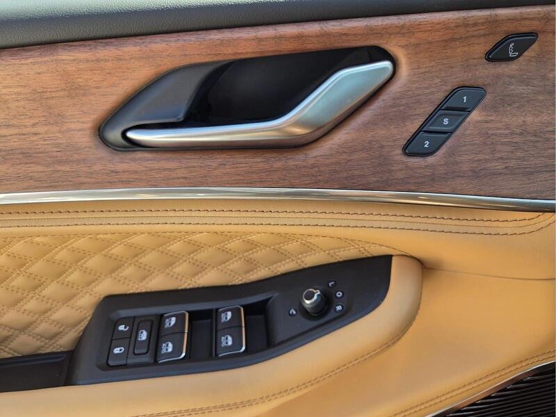 New 2027 Jeep Grand Cherokee Summit AWD/4WD image 23