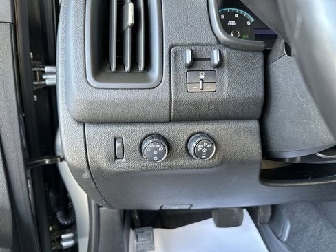 Used 2020 Chevrolet Colorado ZR2 w/ Colorado ZR2 Bison Edition AWD/4WD image 16
