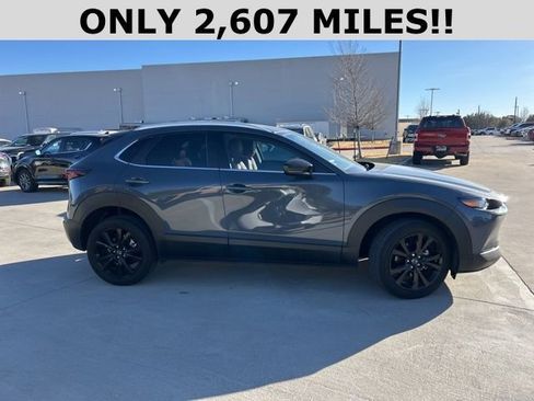 Used 2023 MAZDA CX-30 AWD 2.5 S w/ Preferred Package image 2