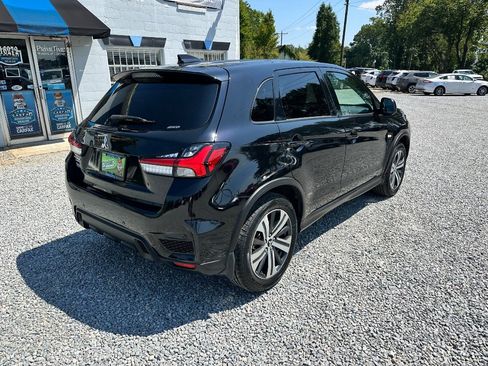 Used 2022 Mitsubishi Outlander Sport SE AWD/4WD image 2