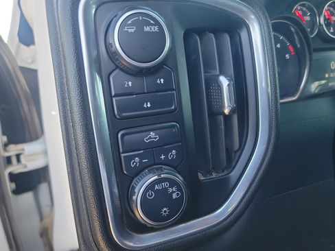 Used 2023 Chevrolet Silverado 2500 LT image 16