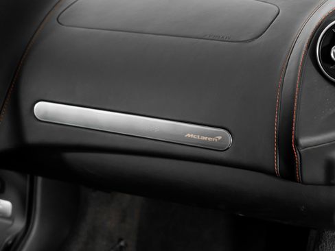 Used 2023 McLaren GT image 45