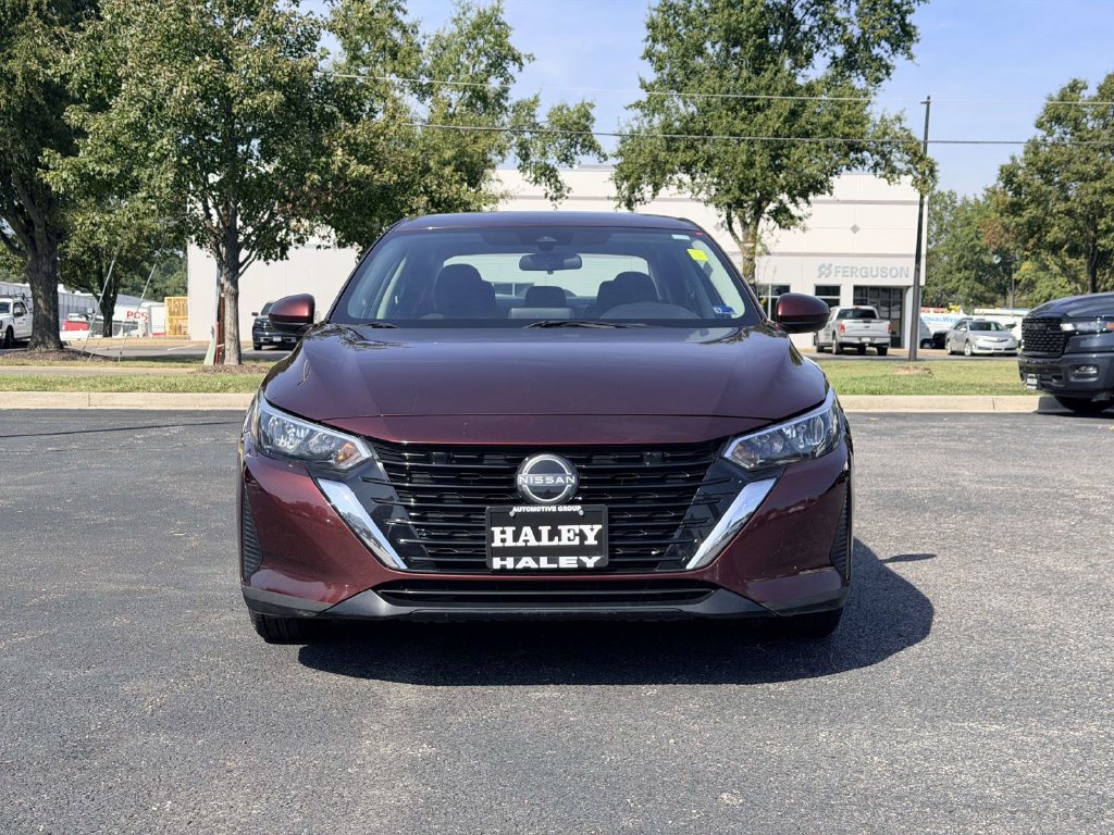 Used 2024 Nissan Sentra SV FWD image 6