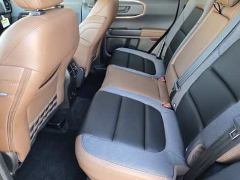 Certified 2024 Ford Bronco Sport Outer Banks w/ Tech Package image 22