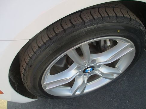 Used 2019 BMW 430i xDrive Coupe w/ M Sport Package image 11