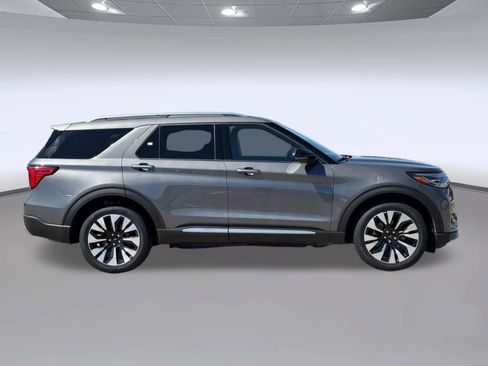 Used 2025 Ford Explorer Platinum w/ LUX Leather Package AWD/4WD image 6