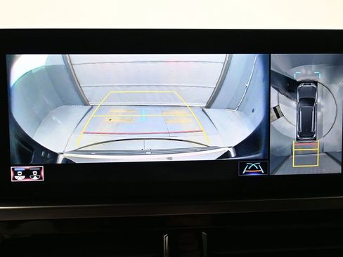 Used 2023 Lexus GX 460 w/ Black Line Special Edition image 24