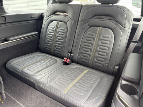 Used 2023 Rivian R1S Adventure image 31