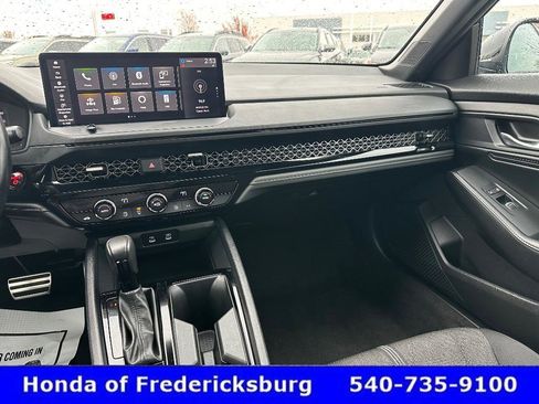 Used 2024 Honda Accord Sport image 22