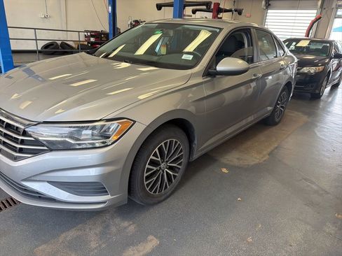 Used 2021 Volkswagen Jetta S FWD image 2