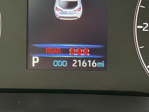 Used 2025 Toyota Corolla SE FWD image 20