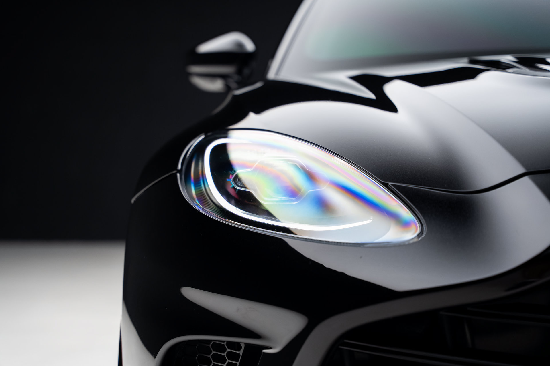 Used 2024 Aston Martin DBX 707 AWD/4WD image 9