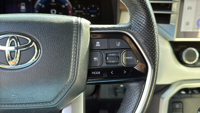 Used 2024 Toyota Sequoia Capstone AWD/4WD image 13