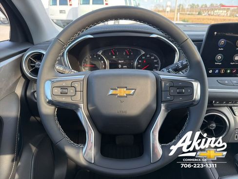 New 2026 Chevrolet Blazer LT w/ LPO, Black Sport Package image 15