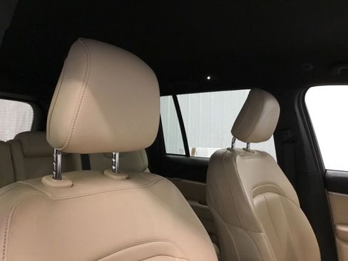 Used 2023 Jeep Grand Cherokee Limited w/ Trailer Tow Prep Group (B) image 26