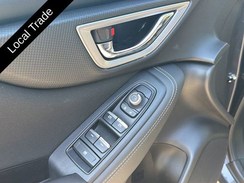 Used 2020 Subaru Forester Premium AWD/4WD image 13