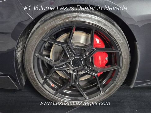 Used 2023 Chevrolet Corvette Stingray Premium Cpe w/ Z51 Performance Package RWD image 12