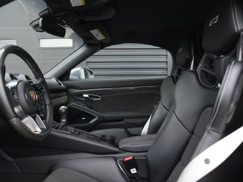 Certified 2025 Porsche 718 Boxster GTS RWD image 15