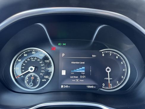 Used 2022 Genesis G80 2.5T w/ Prestige Package image 18