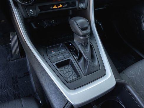 Certified 2024 Toyota RAV4 XLE image 15