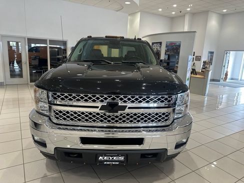 Used 2014 Chevrolet Silverado 3500 LTZ w/ LTZ Plus Package AWD/4WD image 2