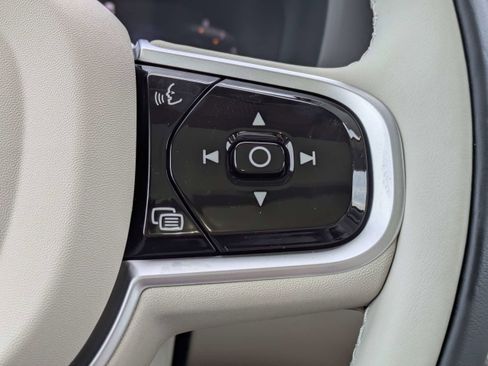 New 2026 Volvo XC60 B5 Ultra w/ Protection Package Premier image 25