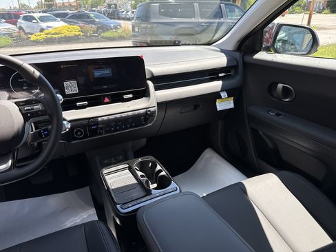 New 2026 Hyundai Ioniq 5 SEL AWD/4WD image 22