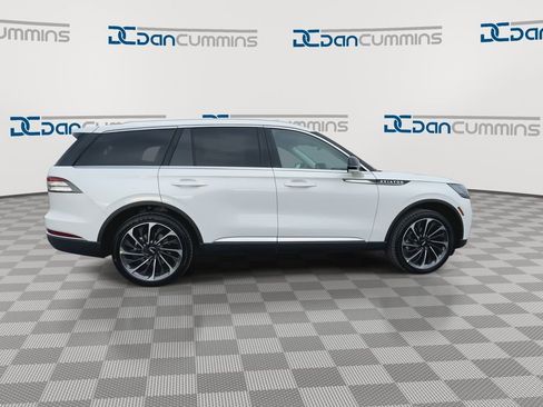 New 2026 Lincoln Aviator Reserve image 9
