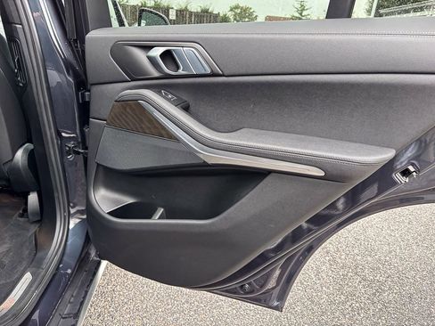 Certified 2022 BMW X5 xDrive40i w/ Premium Package image 39