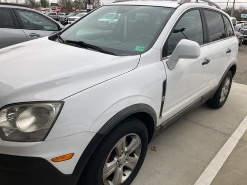 Used 2014 Chevrolet Captiva Sport LS image 4