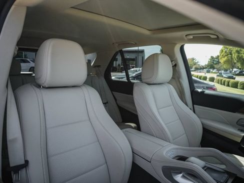 Certified 2021 Mercedes-Benz GLE 350 4MATIC image 28