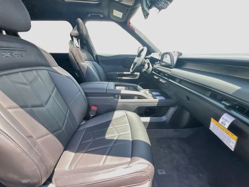 New 2027 Kia Telluride SX Prestige X-Pro AWD/4WD image 31