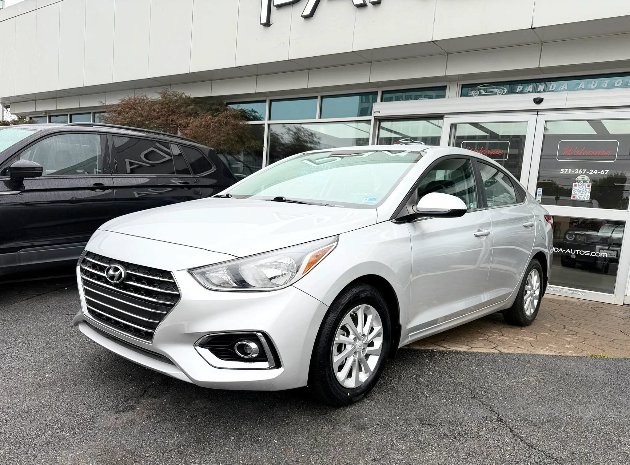 Used 2020 Hyundai Accent SEL FWD image 3