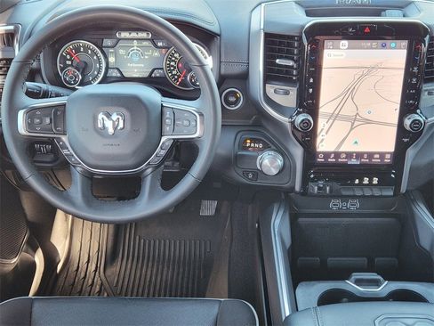 Used 2025 RAM 1500 Laramie w/ Laramie Southwest Edition image 28