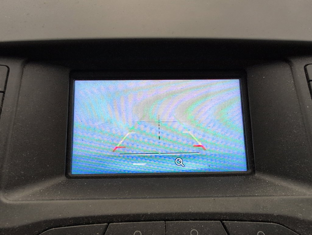 Used 2018 Ford Edge SE FWD image 25
