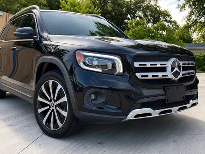 Used 2022 Mercedes-Benz GLB 250 w/ Premium Package