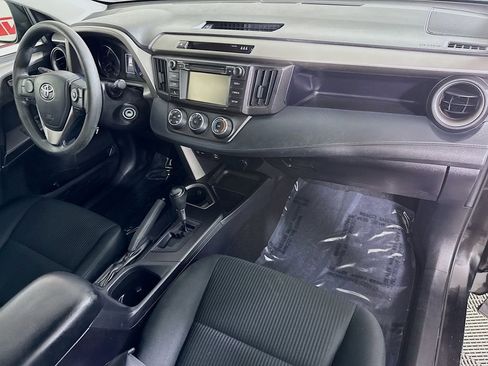 Used 2018 Toyota RAV4 LE w/ All Weather Liner Package AWD/4WD image 29