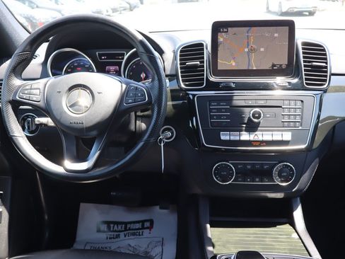 Used 2018 Mercedes-Benz GLE 550e 4MATIC image 13