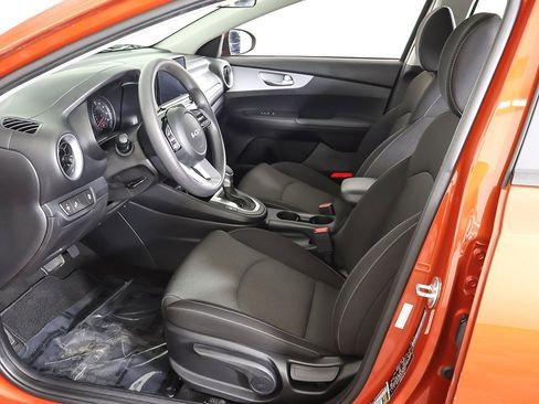 Used 2023 Kia Forte LXS w/ LXS Technology Package image 29