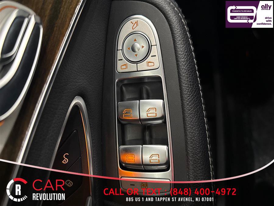Used 2019 Mercedes-Benz C 300 4MATIC Sedan w/ Premium Package image 28
